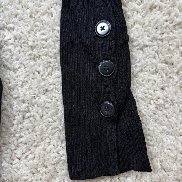 Moth Anthropologie Ribbed Turtleneck Sweater Black Button Sleeve Detail Size M - Picture 2 of 9